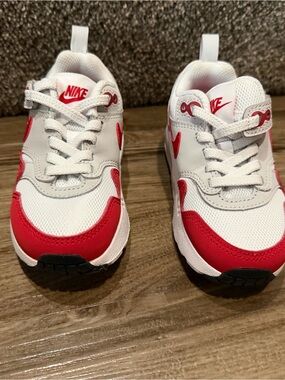 Kids shoe bundle 5-7c